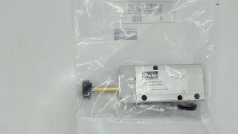 PD34143-0033:S9 581RF-1/8
