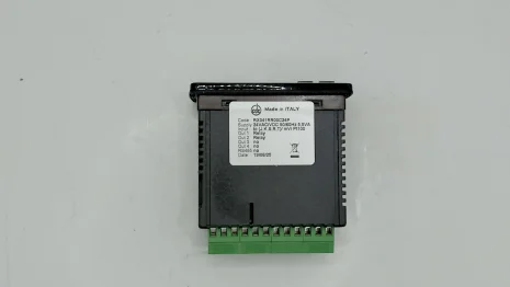 Nr. 7.3004.24 Type RX04 1 RR 00 C 24P