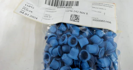 242 0008 0000 / GPN 242 NW 8 PCR-PE, blue
