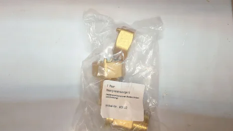 90902