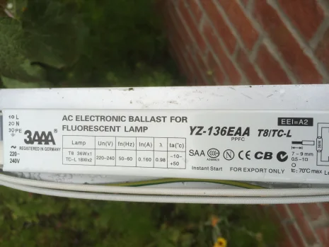 YZ-136EAA T8/TC-L, alternative YZ-136EAAA-P
