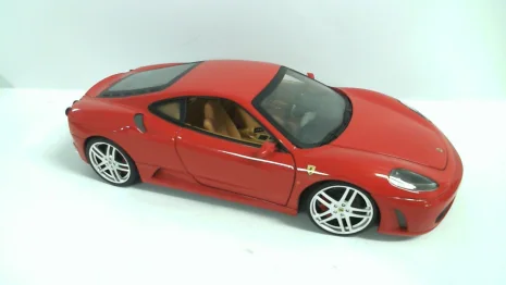  360 Modena von Hotwheels (Mattel) 1:18