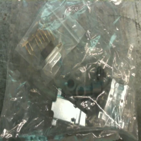 C271E09500