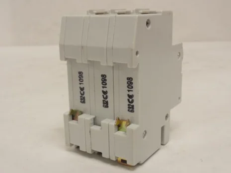 3P V-EA53-G32A alternative for MA25U 
