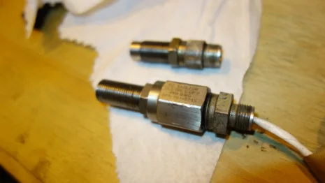 1 0216 (old part number for 70085-1010-216)