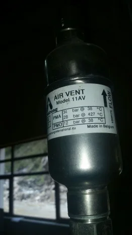 11AV2001