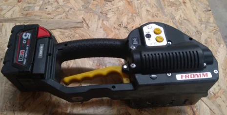 P328