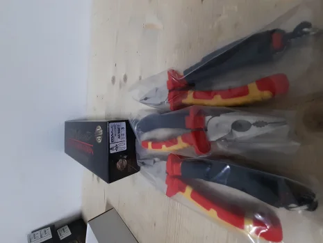 AD766077