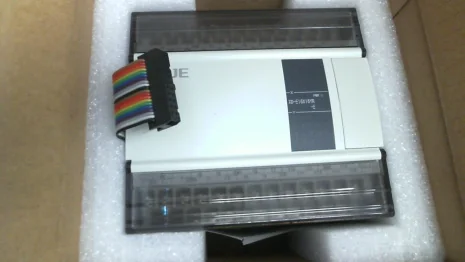 XD-E16X16YR-E