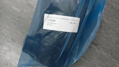 175090