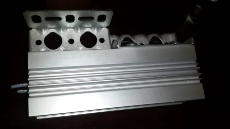 CAR 130 C 25R 466   (Z6133225466)