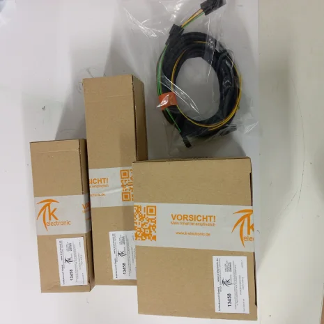 13458 / AUDI A6 4A C8 beleuchtete LED Gurtschnallen Gurtschlösser Nachrüstpaket