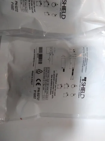 02727 / FFV 810C6R 147GY 3000