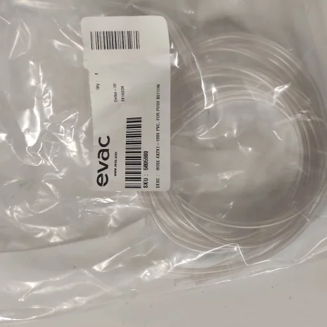 5805900