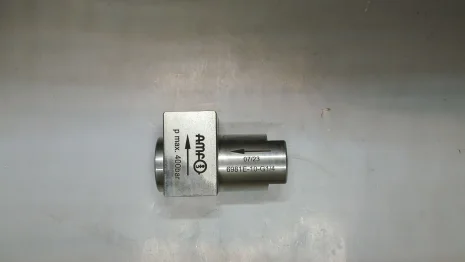 P/N: 323626, Type: 6981E-10-G1/4