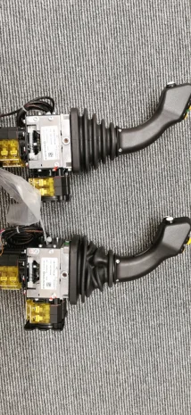 VNS0 2 2 F EA-N 11 AK R 9P1 9P1 (LEFT)