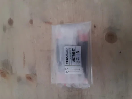 AD730647