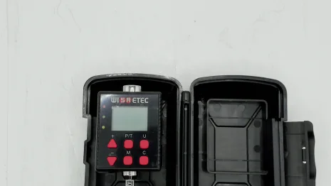 ADQ2-030