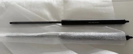 555843 / 600N
