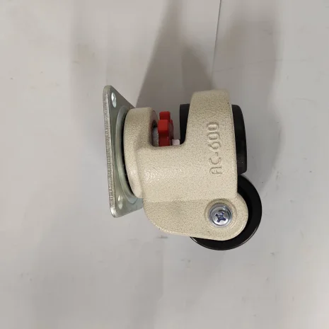 AC-600 F