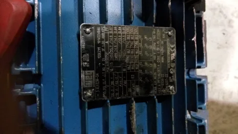 obsolete 11662177 replaced by IE3-W22 132 M4/TF 