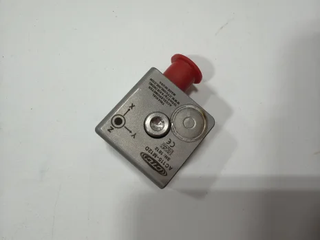 AC115-M12D