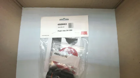 460863