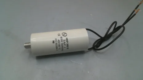 MKP 389B  2,4uF 5% 600VAC