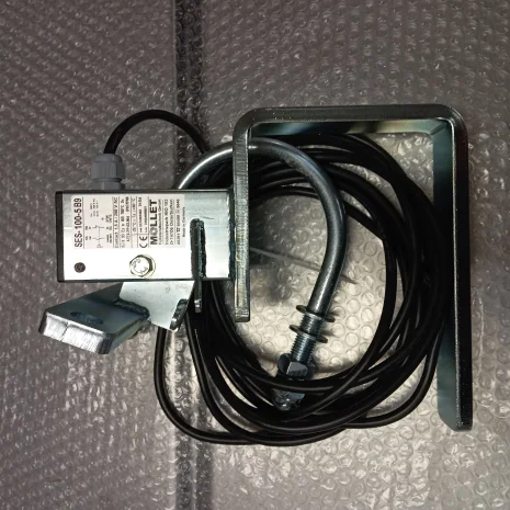 SES-100-5B9