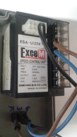 ESA - UI25X S/N: AB6Q027