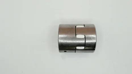 6446