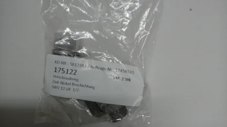 175122