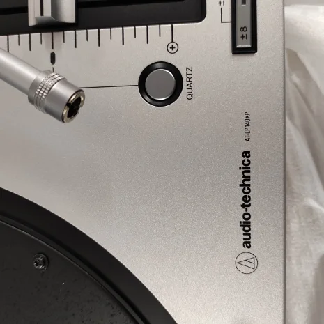 AT-LP140XP Silver
