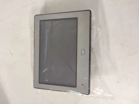 PT2070-WST4B-F8R1U14A CMZ PANEL 7,0"