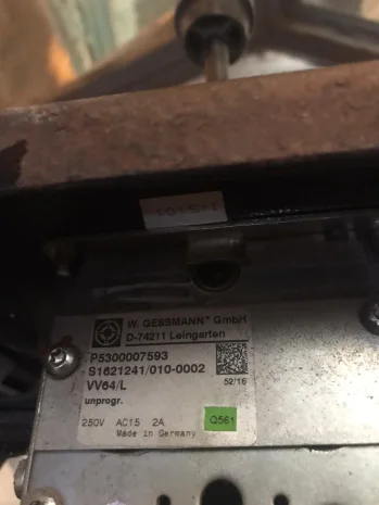 5300007593
