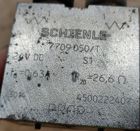 7709 050/T-24 V