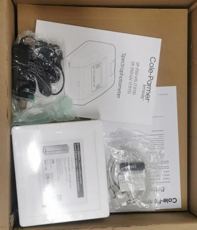 736 501 / Genova Plus spectrophotometer