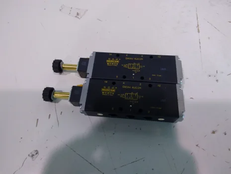 EKCA4KUC/ZR