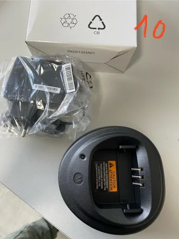 R2 UHF