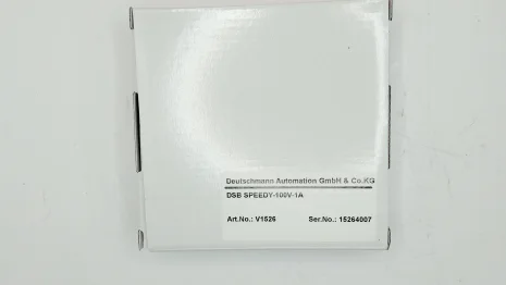 V1526