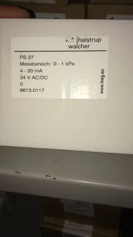 PS27-4-AC/DC-0...500Pa-0-0-1-S-0 (9613.0561)