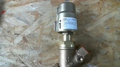 DSB6300-09BTT-430-12A-TH