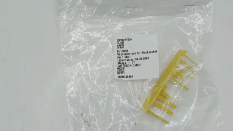 5013058
