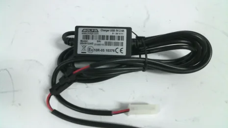 USB-5V-1-2.4-03