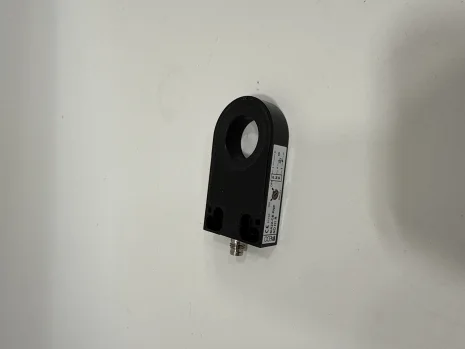 SIA30-CE PNP NO+NC H R