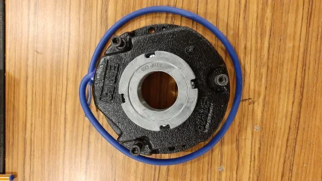 YBF-03 PN 16NM 33W 220 VDC