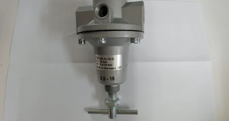 DR 33-16 G
