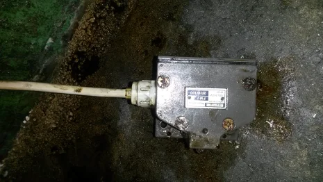FMV2R16100