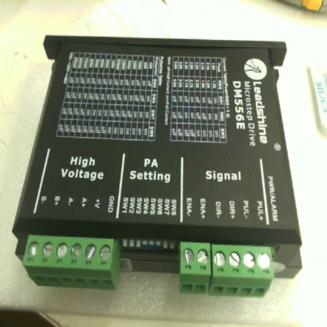 DM556E
