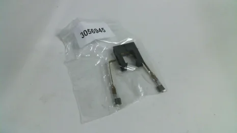 3056945